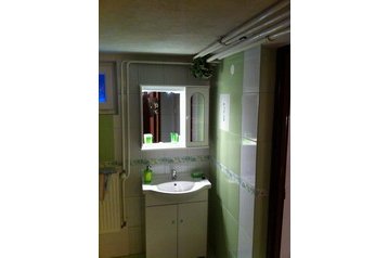 Slovensko Byt Nitrianske Rudno, Exteriér